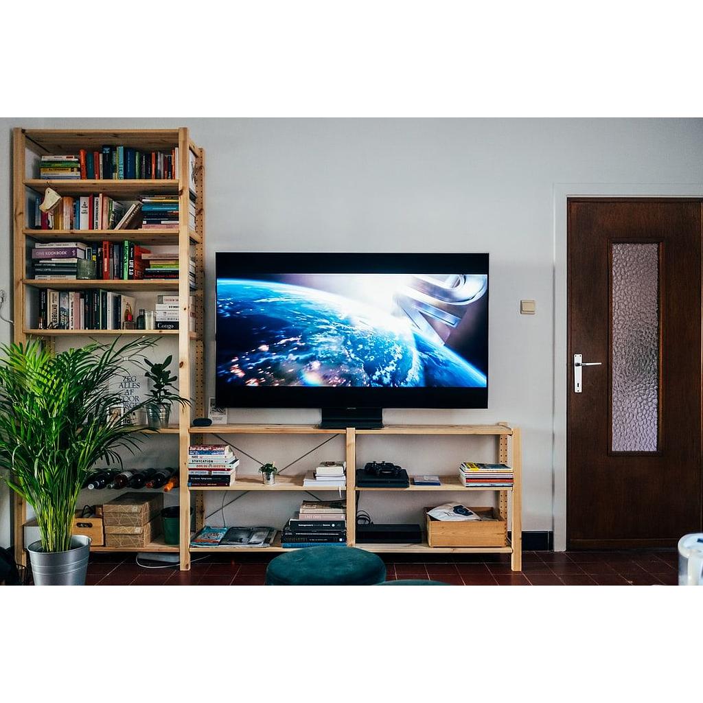 Samsung Smart TV 65 Inch 4K